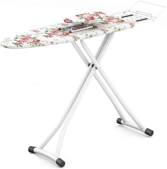 Decouvrez cette table de repassage a structure renforcee avec une hauteur reglable