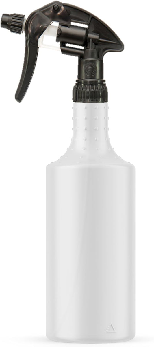 Un vaporisateur dispose de des elements en plastique et d'une surface laissant passer la vapeur